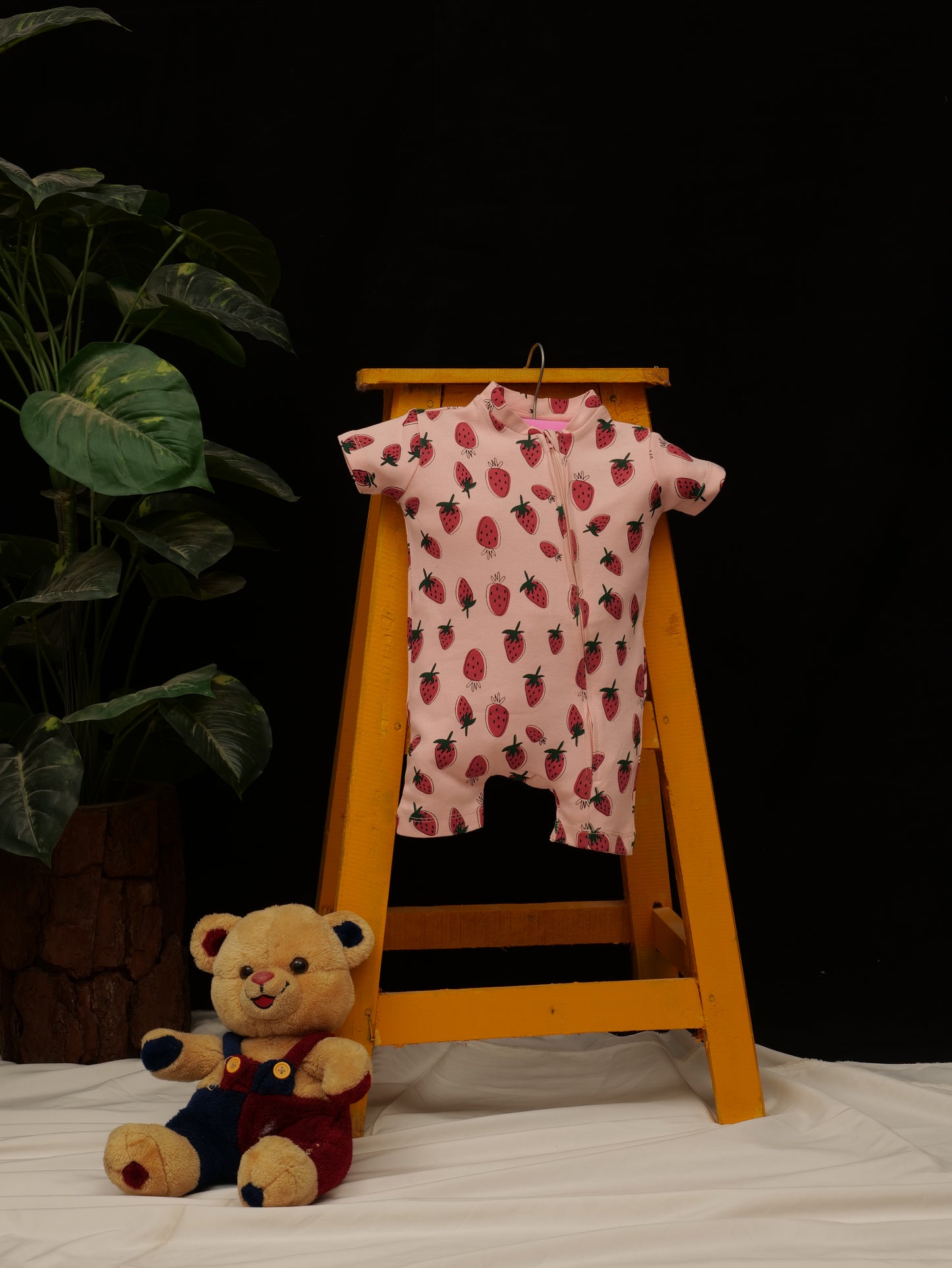 Adorable Strawberry Baby Romper – Soft & Comfy