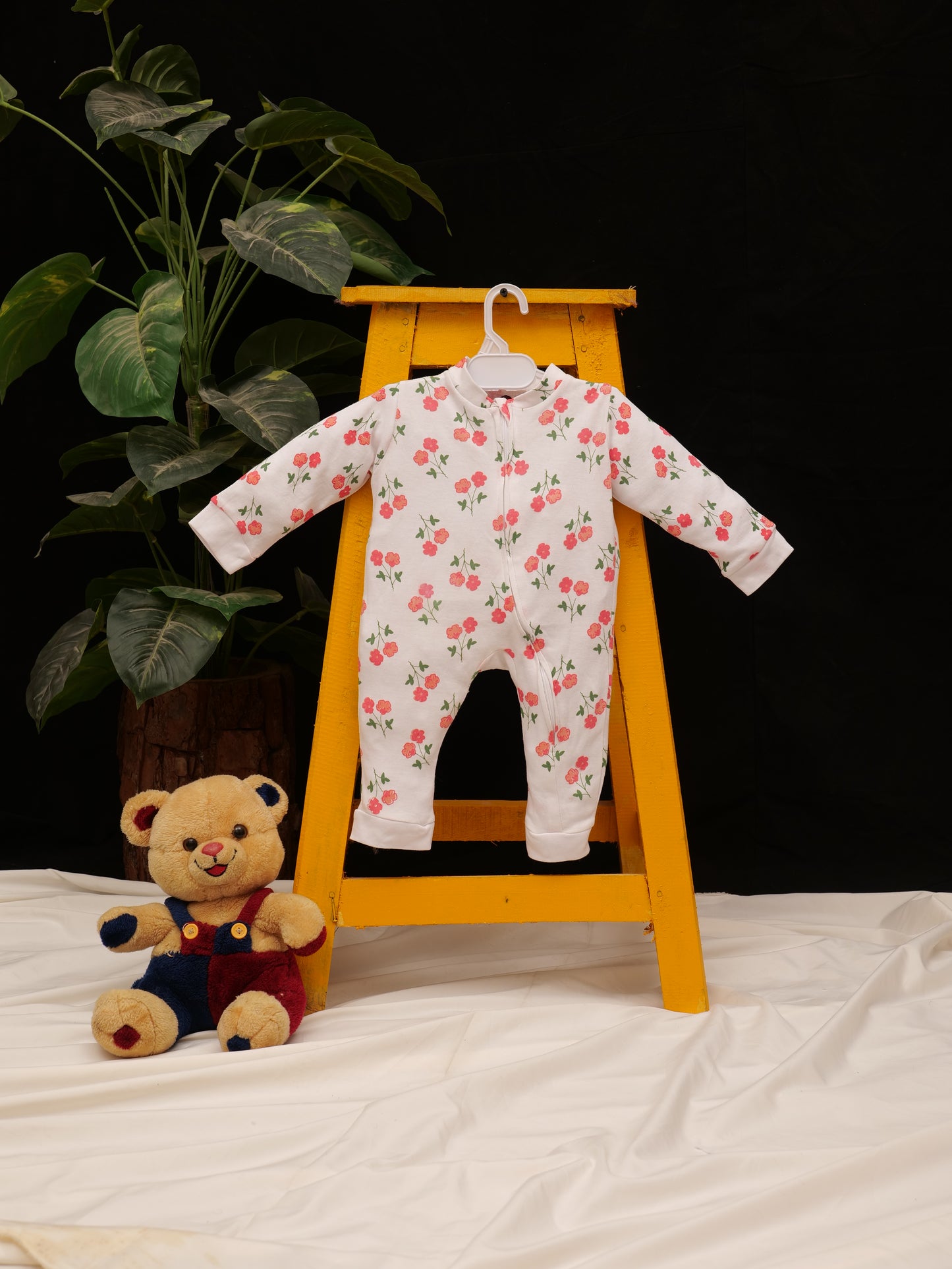 Cute Baby Romper - WHITE (FLOWER ALL OVER PRINT)