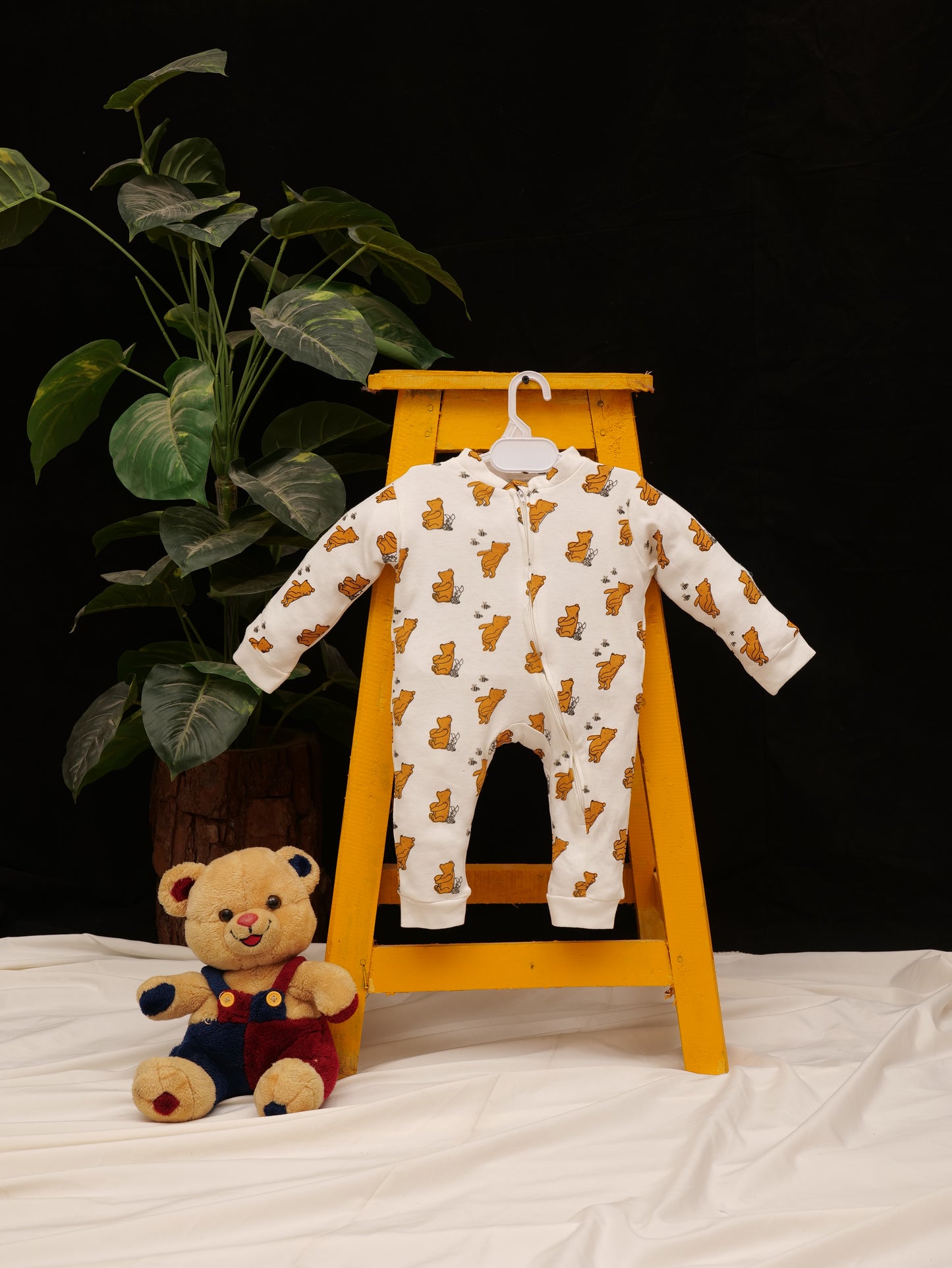 Baby Romper - OFF WHITE (POOH ALLOVER PRINT)